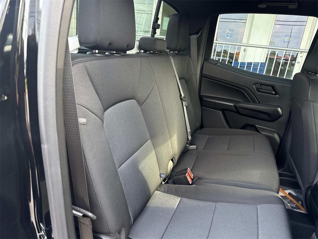 new 2025 Chevrolet Colorado car, priced at $40,095