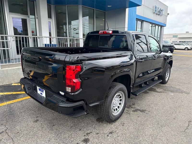 new 2024 Chevrolet Colorado car, priced at $30,345