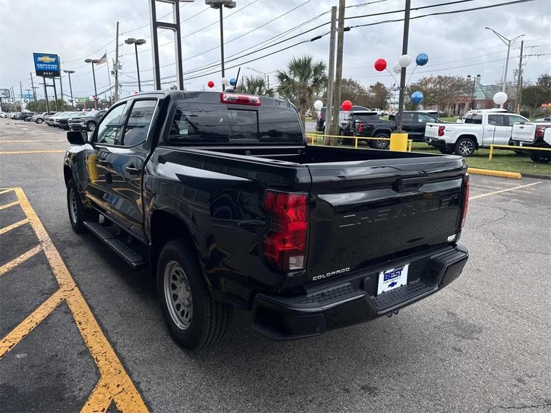 new 2024 Chevrolet Colorado car, priced at $30,345