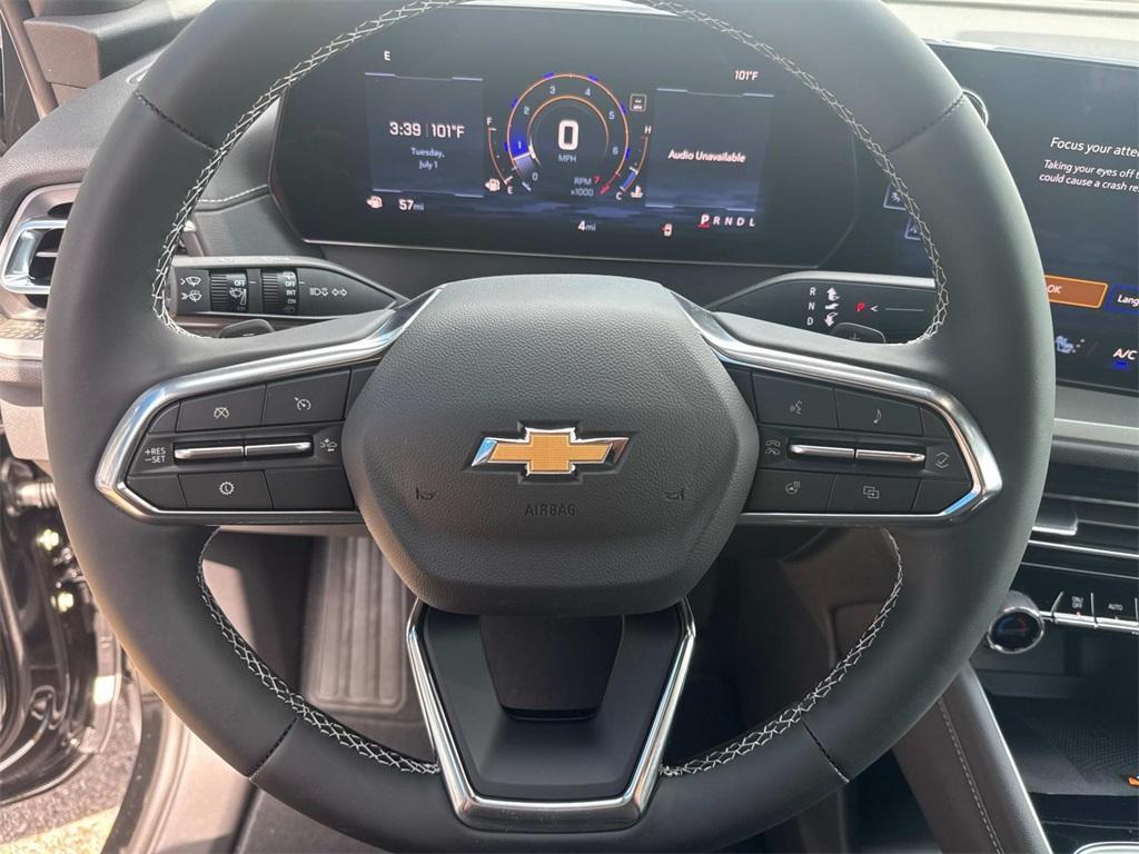 new 2025 Chevrolet Traverse car, priced at $44,240