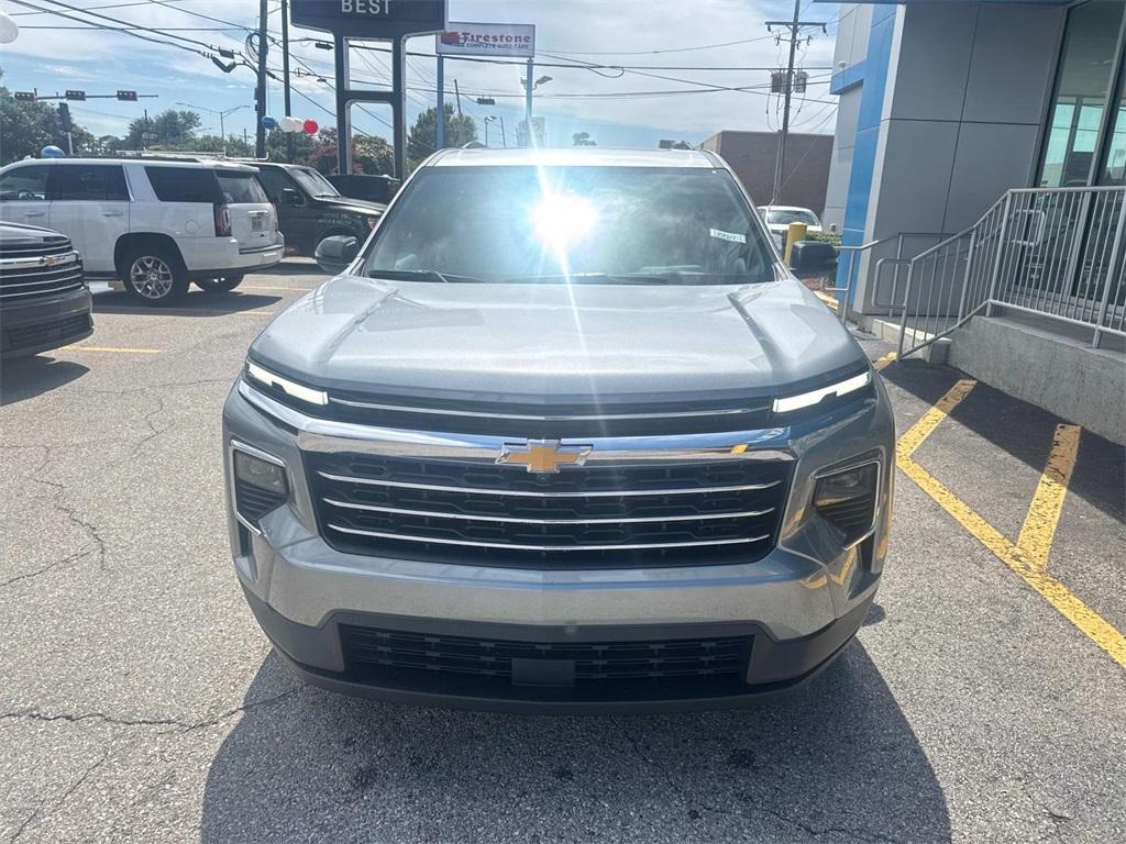 new 2025 Chevrolet Traverse car, priced at $46,195