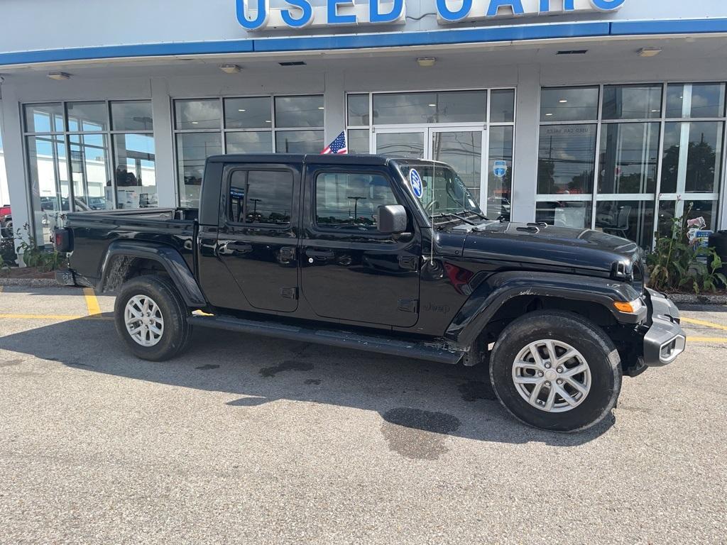 used 2023 Jeep Gladiator car, priced at $32,995