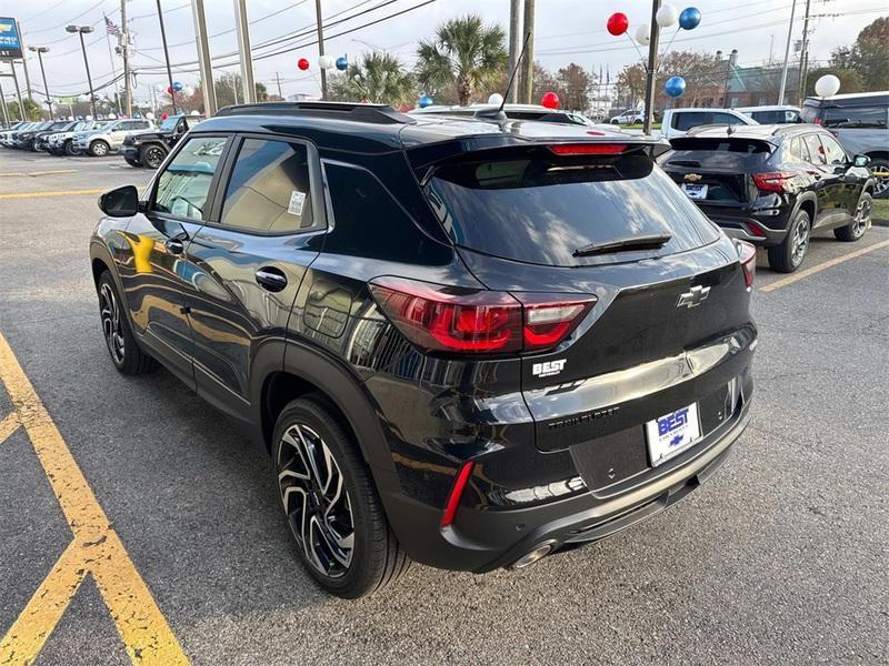 new 2025 Chevrolet TrailBlazer car, priced at $30,270