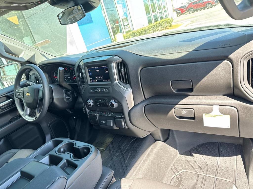 new 2025 Chevrolet Silverado 1500 car, priced at $39,985