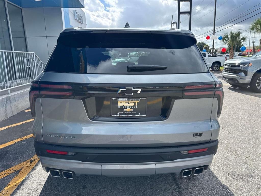 new 2025 Chevrolet Traverse car, priced at $42,740