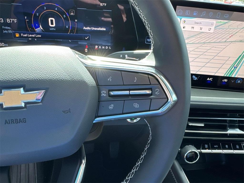 new 2025 Chevrolet Traverse car, priced at $42,740