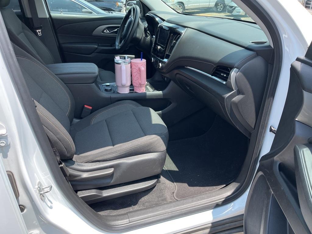 used 2020 Chevrolet Traverse car, priced at $19,999