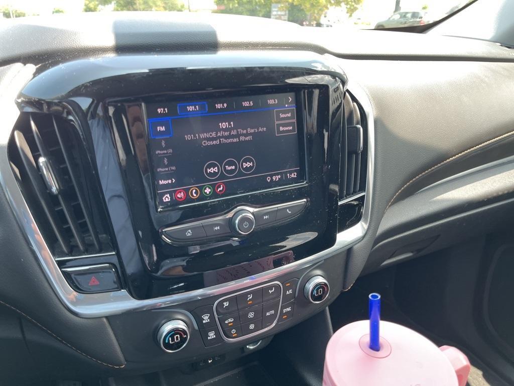 used 2020 Chevrolet Traverse car, priced at $19,999