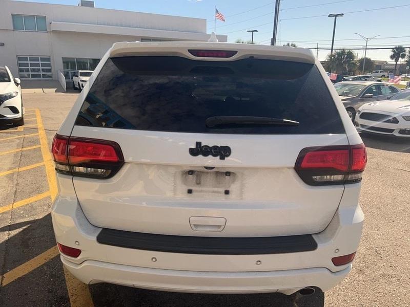 used 2018 Jeep Grand Cherokee car, priced at $14,895