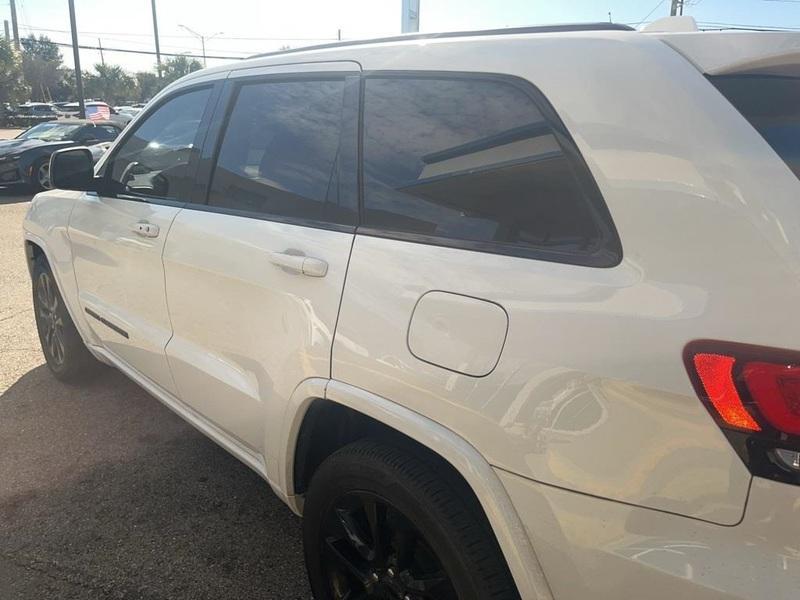 used 2018 Jeep Grand Cherokee car, priced at $14,895