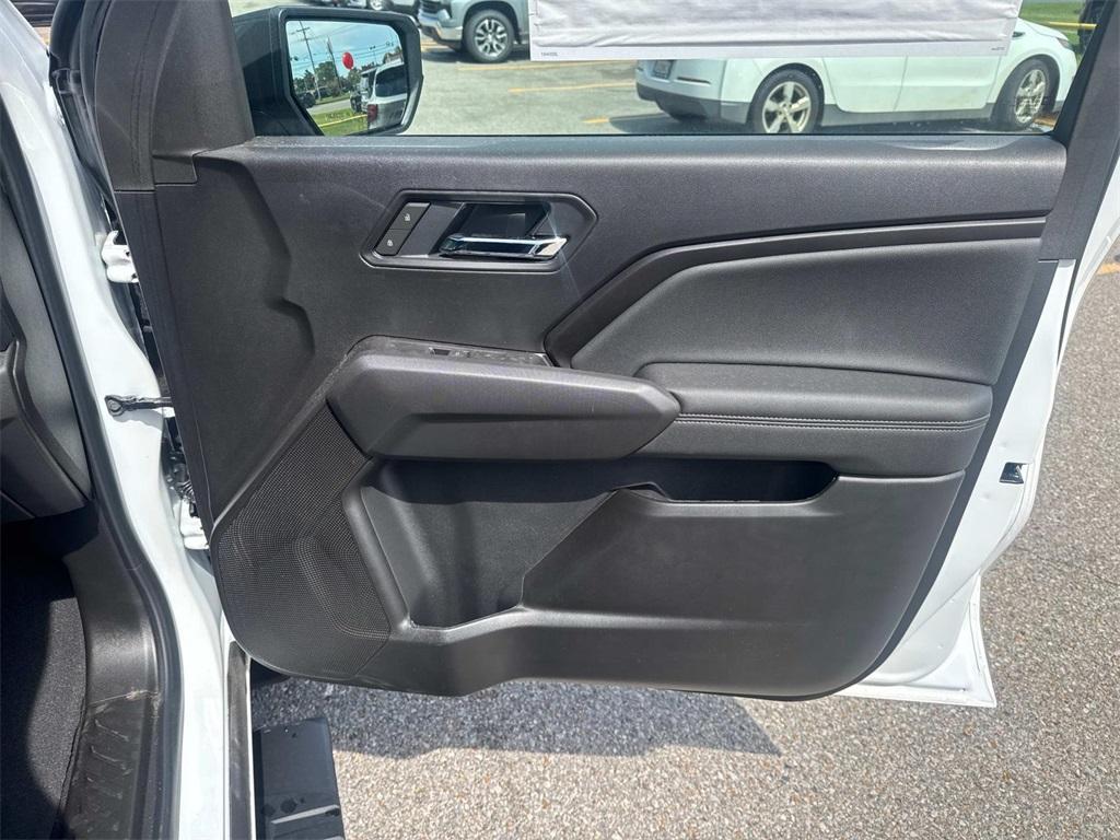 new 2025 Chevrolet Colorado car, priced at $34,905
