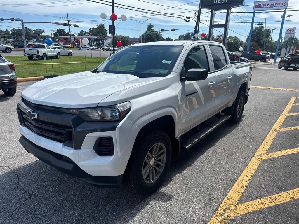 new 2025 Chevrolet Colorado car, priced at $34,905