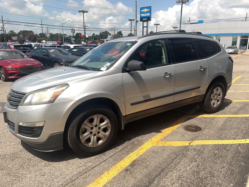 used 2014 Chevrolet Traverse car, priced at $10,995