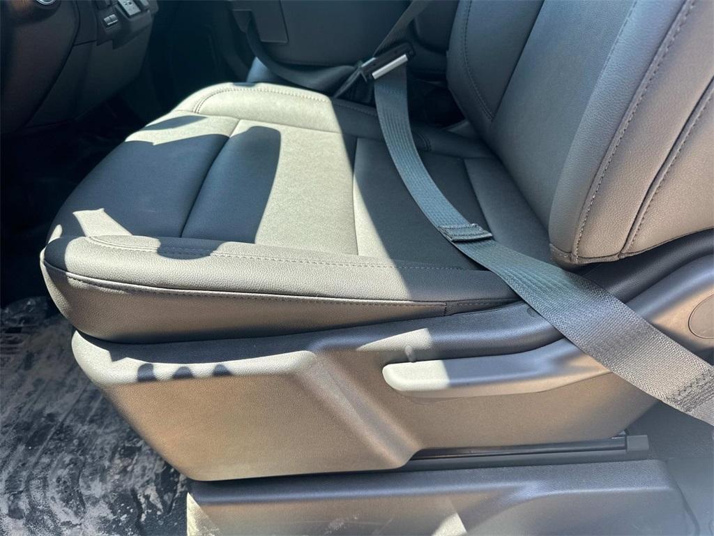 new 2025 Chevrolet Silverado 2500 car, priced at $43,440