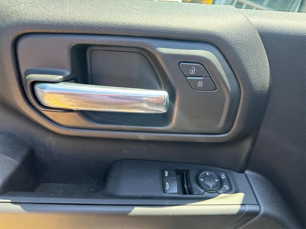 new 2025 Chevrolet Silverado 2500 car, priced at $43,440