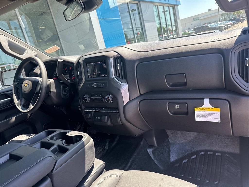 new 2025 Chevrolet Silverado 2500 car, priced at $43,440