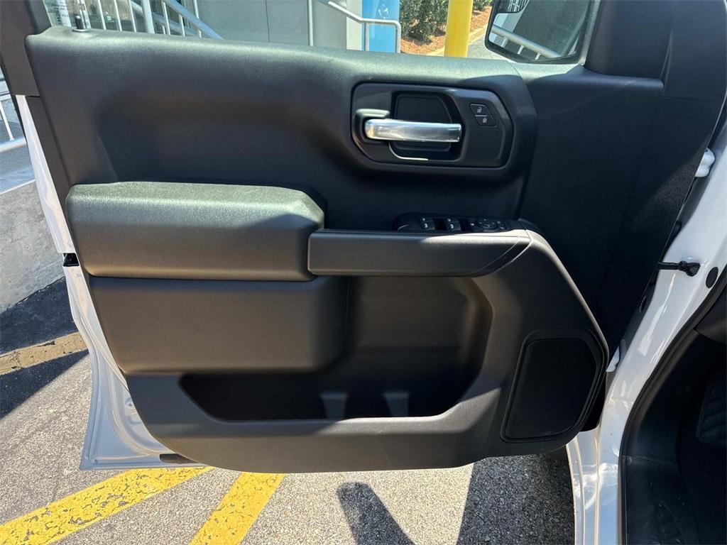 new 2025 Chevrolet Silverado 1500 car, priced at $38,305