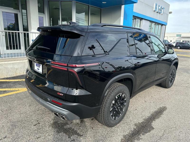 new 2024 Chevrolet Traverse car, priced at $52,575