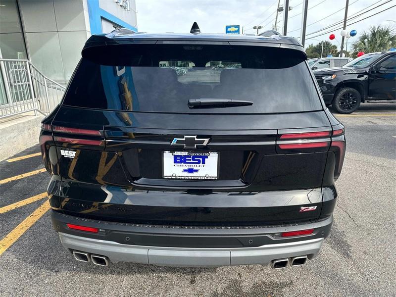 new 2024 Chevrolet Traverse car, priced at $52,575