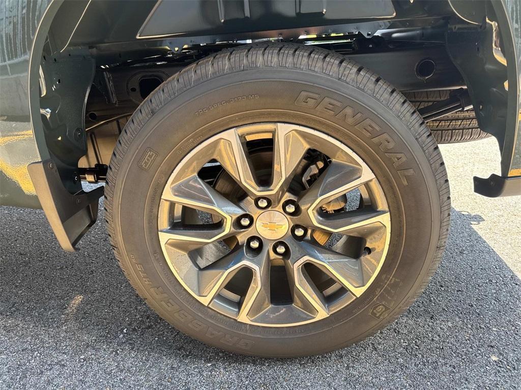 new 2025 Chevrolet Silverado 1500 car, priced at $46,290