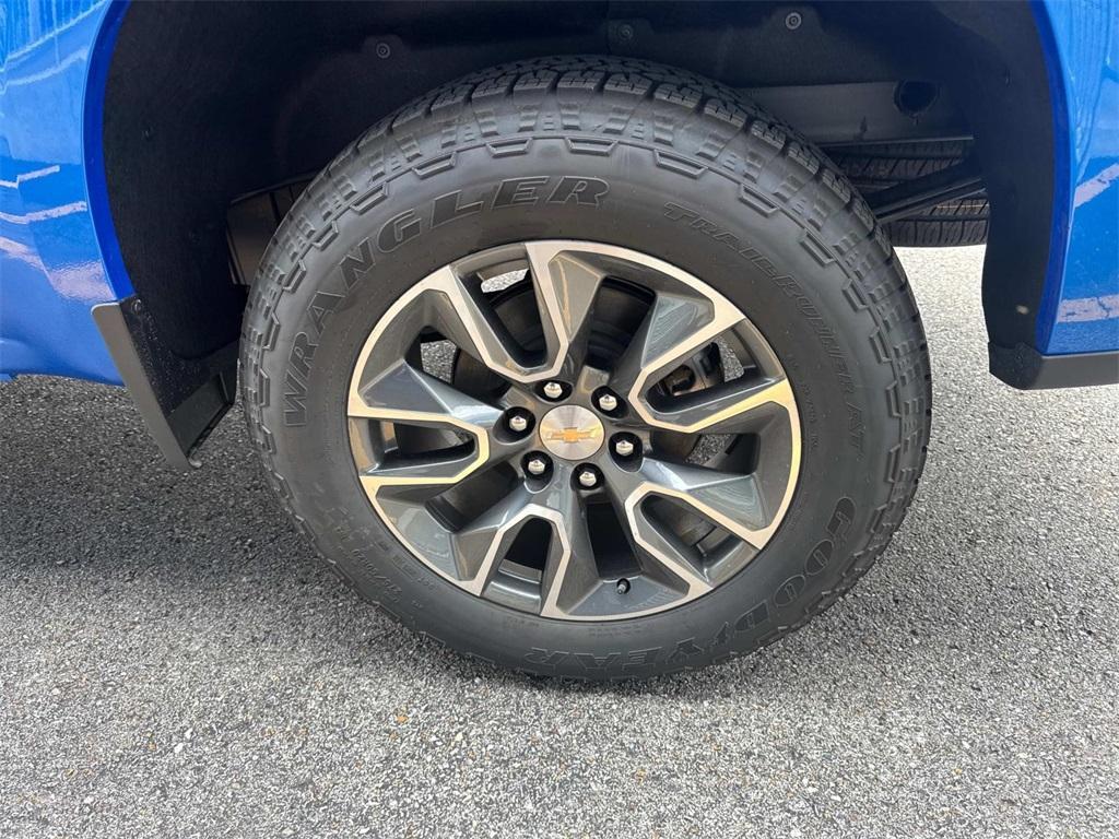 new 2025 Chevrolet Silverado 1500 car, priced at $47,110