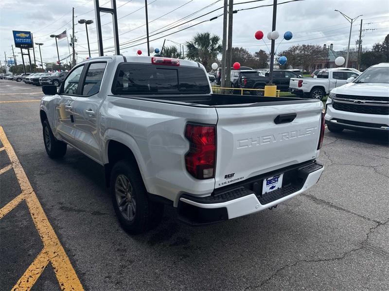 new 2024 Chevrolet Colorado car, priced at $31,220