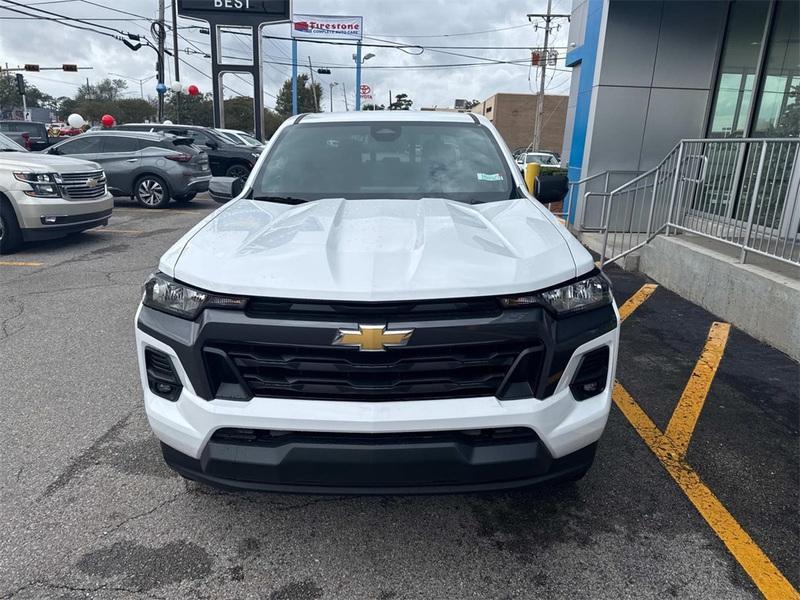 new 2024 Chevrolet Colorado car, priced at $31,220