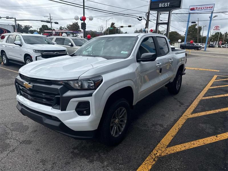 new 2024 Chevrolet Colorado car, priced at $31,220