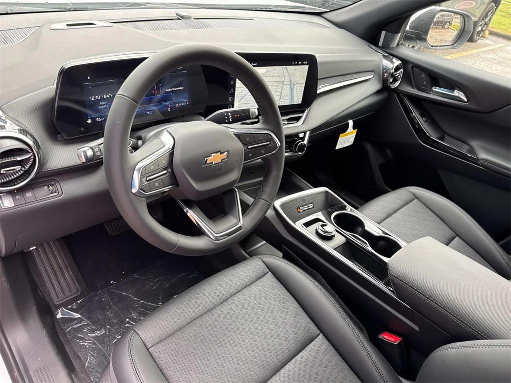 new 2026 Chevrolet Equinox car, priced at $34,355