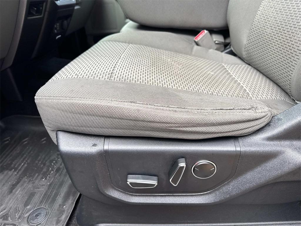 used 2015 Ford F-150 car, priced at $17,995