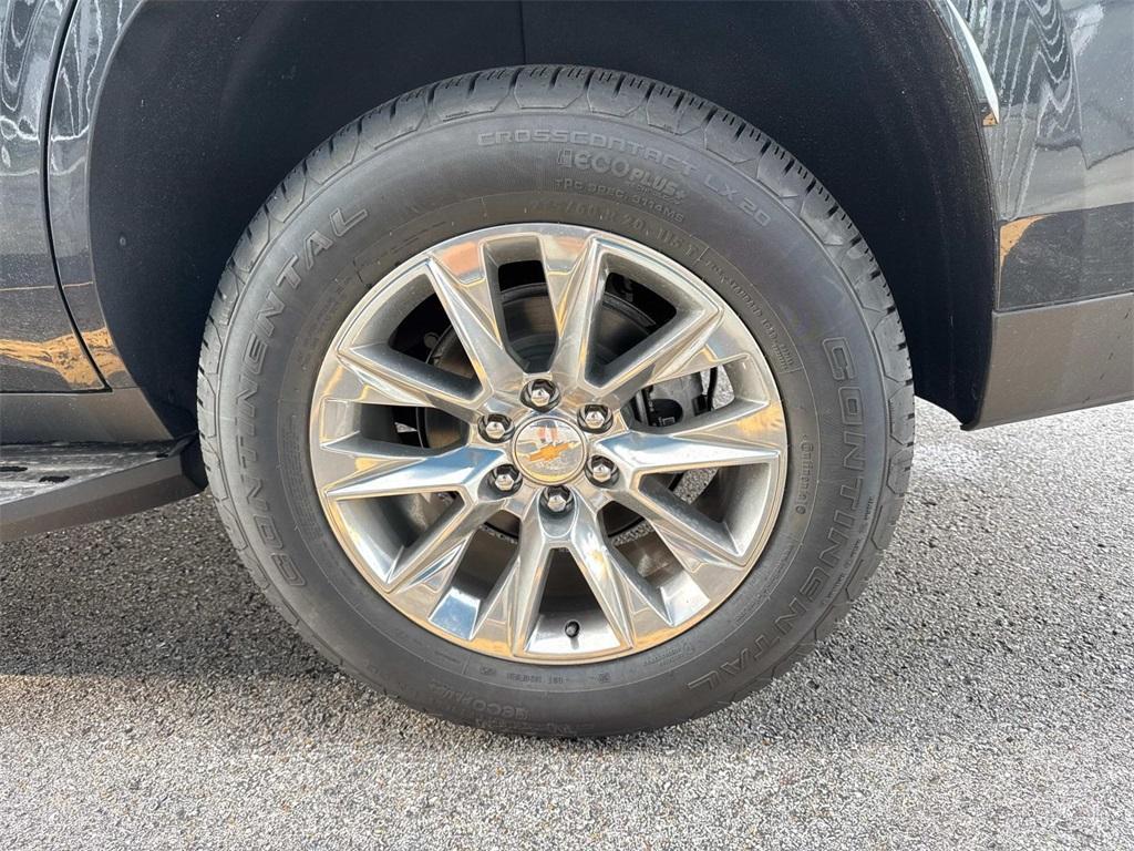 new 2025 Chevrolet Tahoe car, priced at $78,355