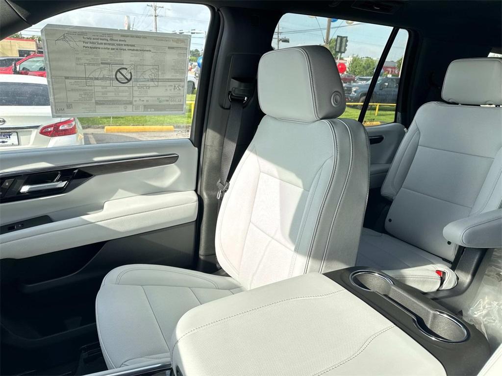 new 2025 Chevrolet Tahoe car, priced at $78,355