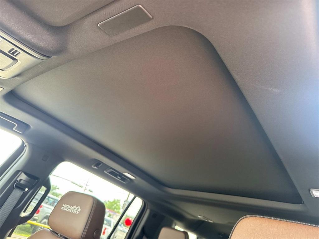 new 2025 Chevrolet Suburban car, priced at $88,780
