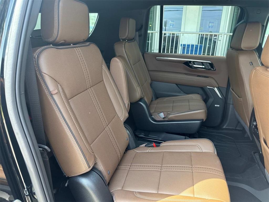 new 2025 Chevrolet Suburban car, priced at $88,780