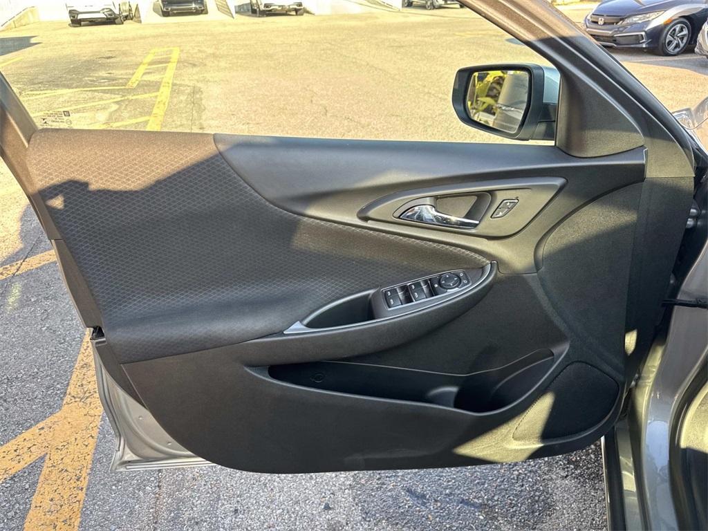 used 2024 Chevrolet Malibu car, priced at $18,995