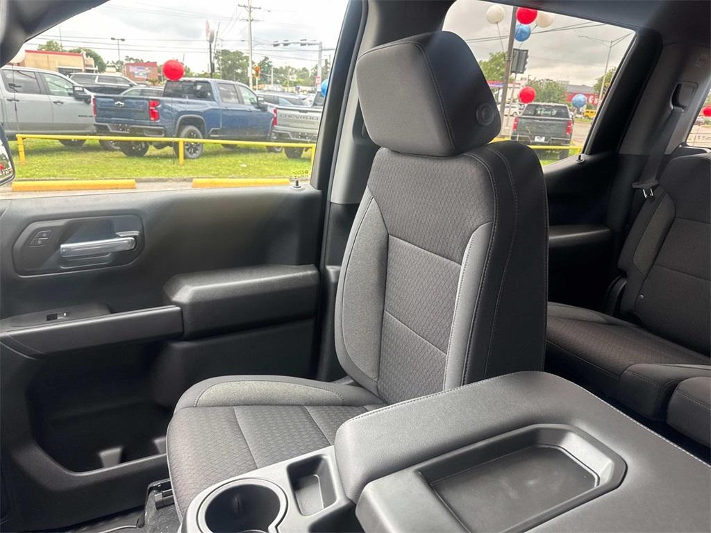 new 2025 Chevrolet Silverado 1500 car, priced at $46,475