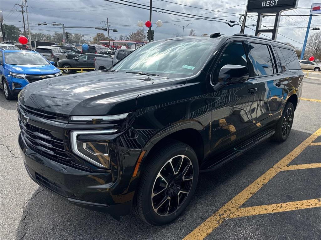 new 2025 Chevrolet Suburban car, priced at $71,180