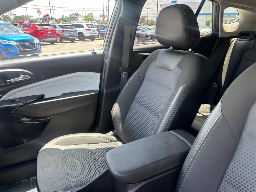 used 2024 Chevrolet Trax car, priced at $22,995