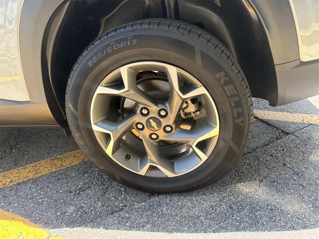 used 2024 Chevrolet Trax car, priced at $22,995