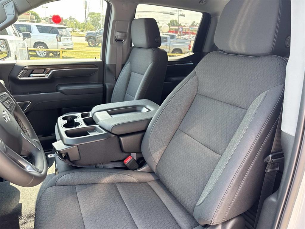 new 2026 Chevrolet Silverado 1500 car, priced at $44,810
