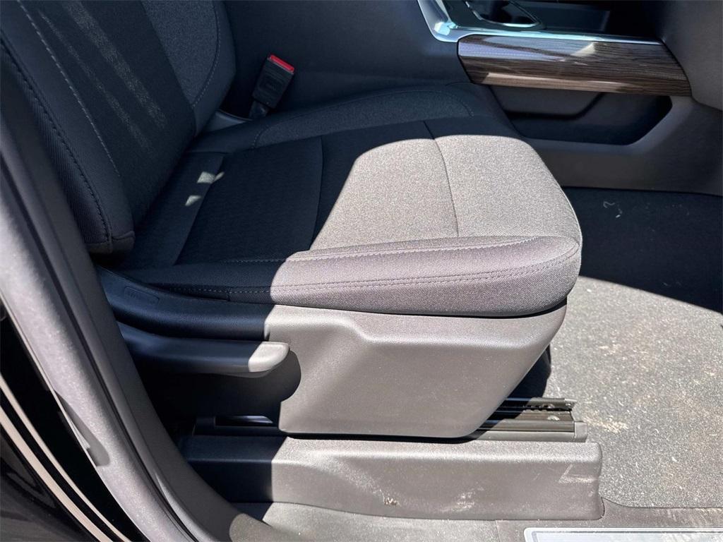 new 2025 Chevrolet Silverado 2500 car, priced at $75,185