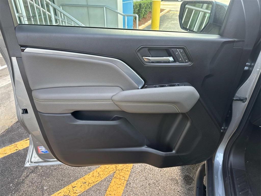 new 2025 Chevrolet Colorado car, priced at $54,265