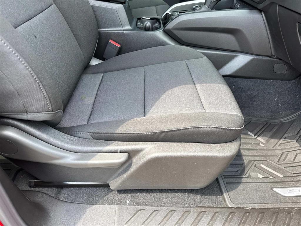 new 2025 Chevrolet Colorado car, priced at $40,165