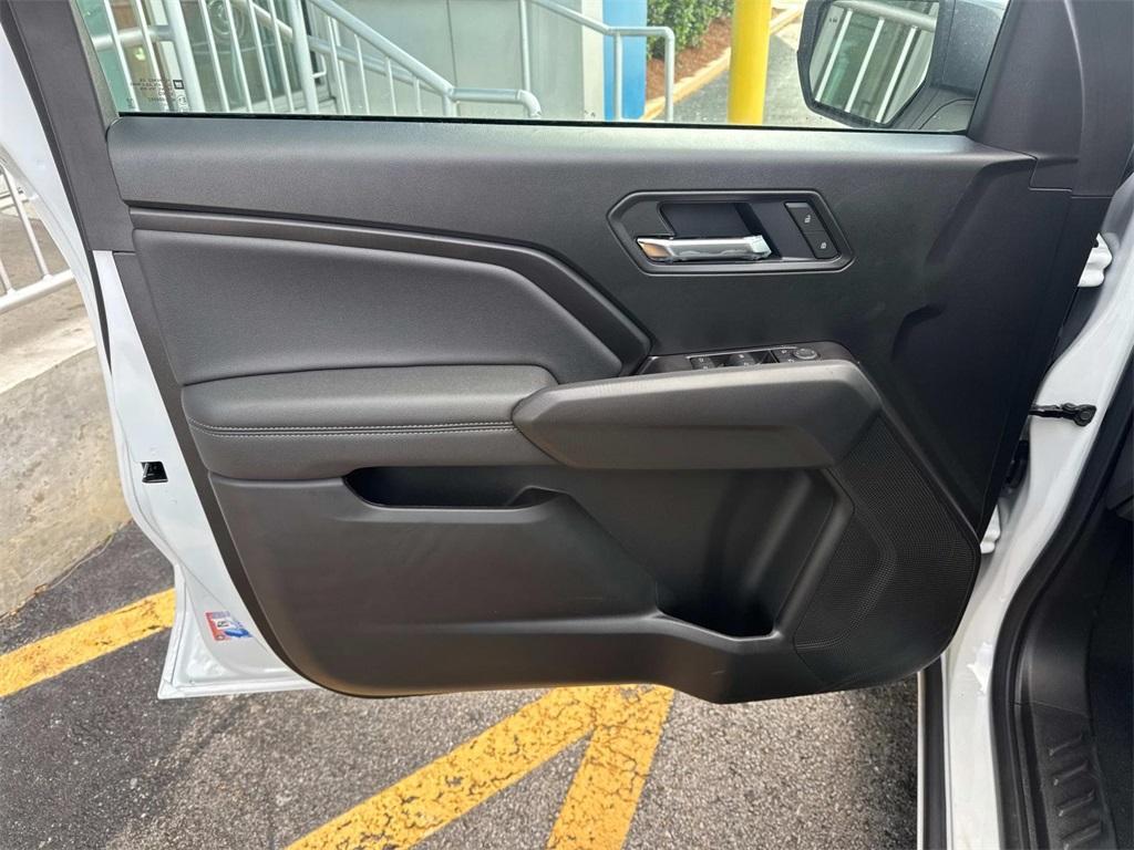 new 2025 Chevrolet Colorado car, priced at $33,680
