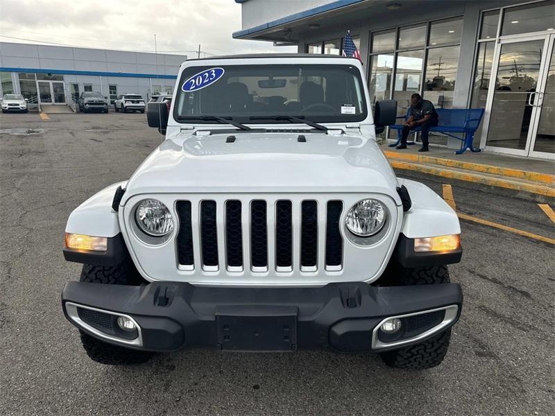 used 2023 Jeep Gladiator car, priced at $35,425