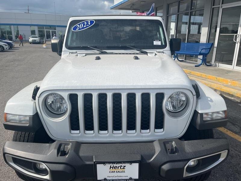 used 2023 Jeep Gladiator car, priced at $35,425