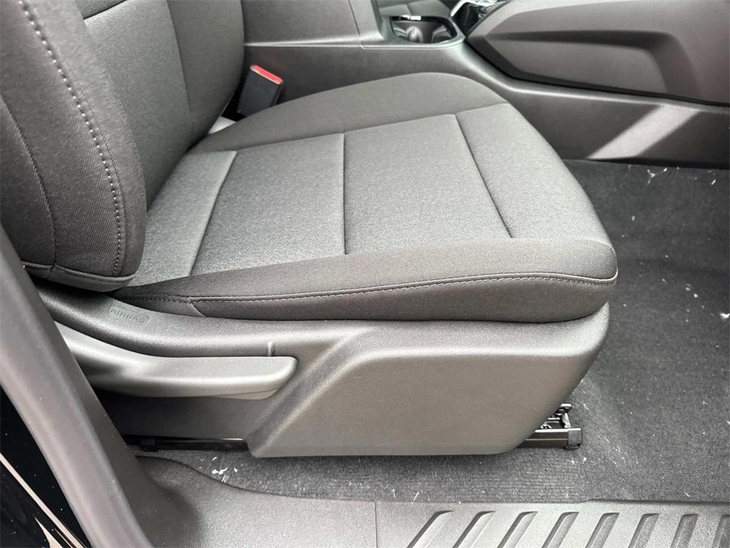 new 2025 Chevrolet Colorado car, priced at $39,945