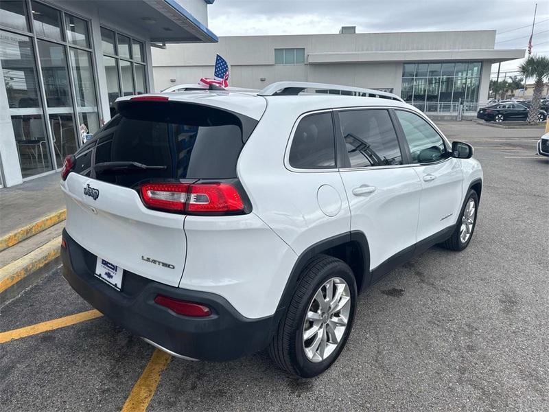 used 2017 Jeep Cherokee car, priced at $12,595