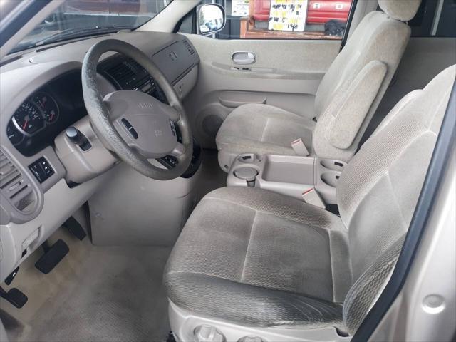 used 2005 Kia Sedona car, priced at $3,999