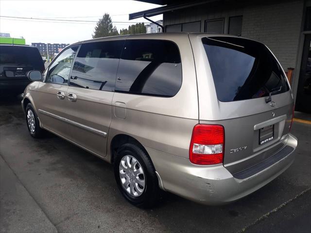 used 2005 Kia Sedona car, priced at $3,999